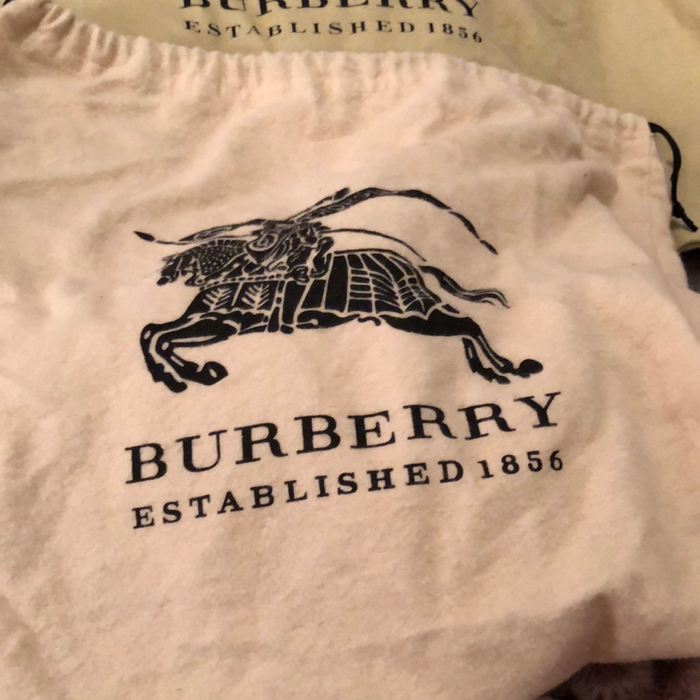 🚫SOLD🚫 Two Burberry dust bags